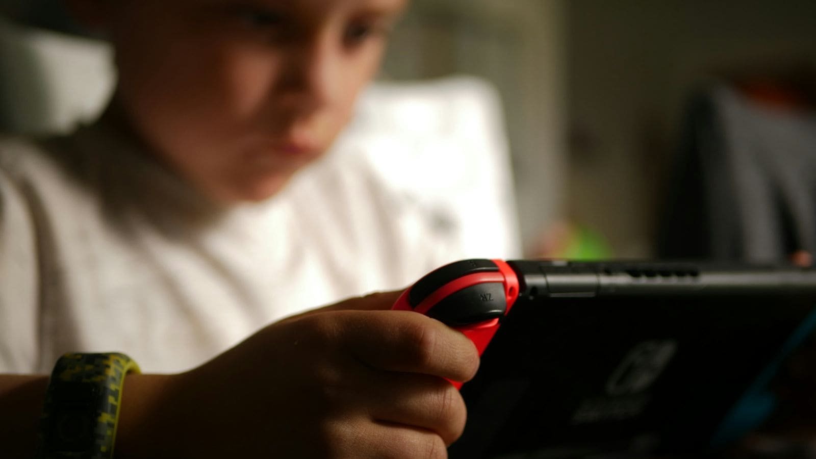74% of Gen Z users in India spend 6 hours every week gaming on phones, survey finds | Technology News